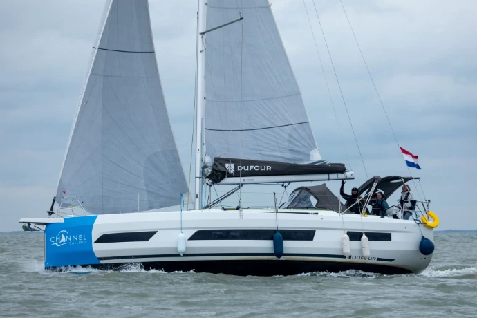 Dufour 41 Meltemi onder zeil